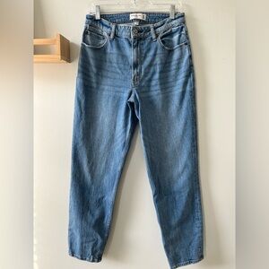 Abercrombie & Fitch Women's High Rise Mom Jeans Size 10 / 30 L